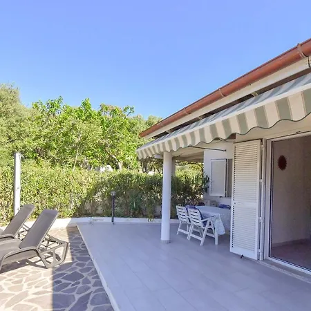 Villetta Ichnos Holiday home
